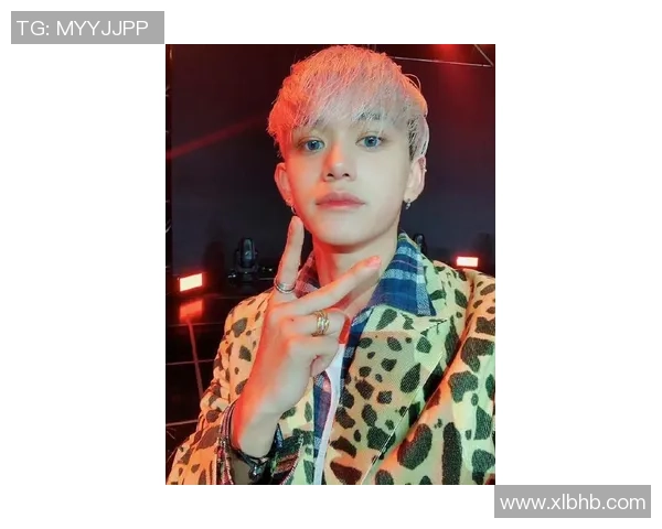 足球明星黄旭熙的成长之路与辉煌成就全景回顾