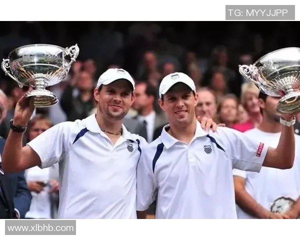 网球盛宴:深入了解杭州网球队的团队协作与默契配合之道 网球盛宴:深入了解杭州网球队的团队协作与默契配合之道